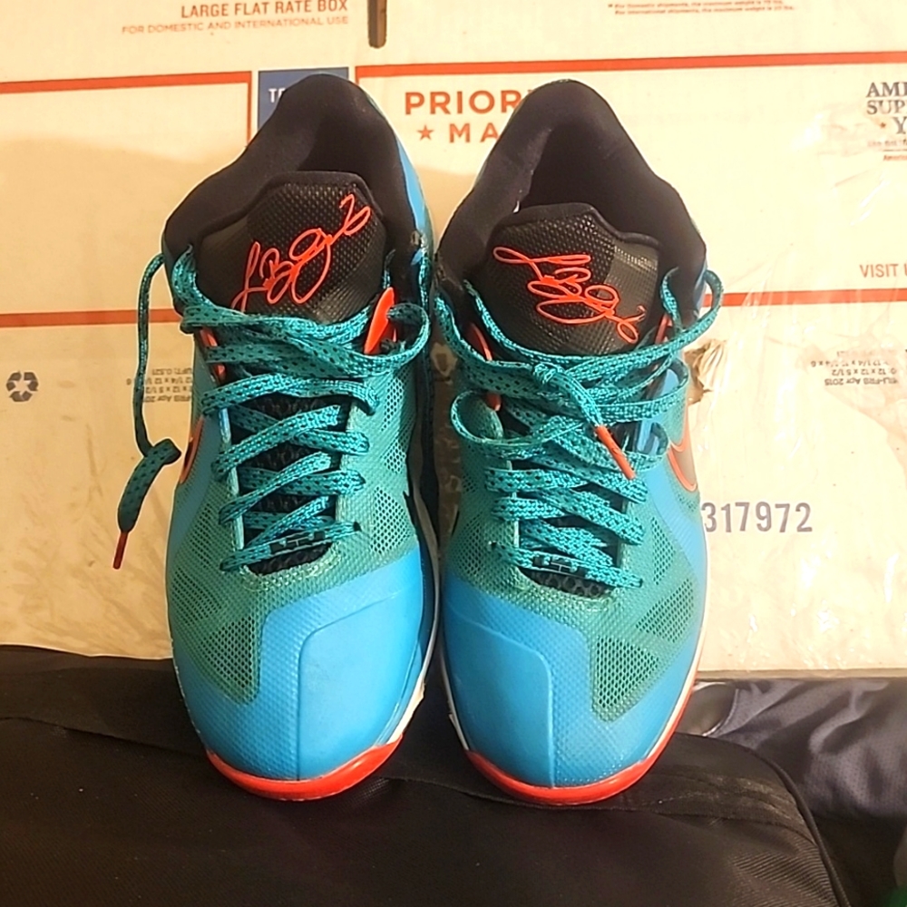 Lebron 9 rivers low Liverpool